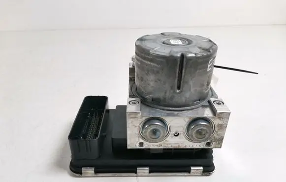 Volvo XC60 ABS Pump 31445916
