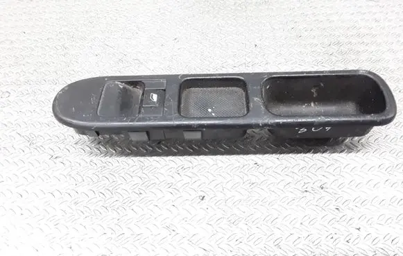 Peugeot 307 Electric window control switch 96351625XT