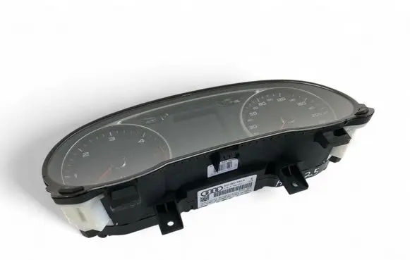 Audi A1 Speedometer (instrument cluster) 8X0920930A