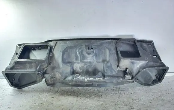 BMW 5 E60 E61 Cabin air duct channel 64316921597