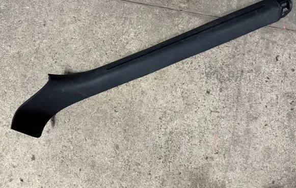 Audi A5 8T 8F Front sill trim cover 8F0853905