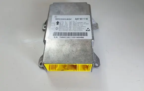 Mercedes-Benz C W204 Airbag control unit/module A2079011700
