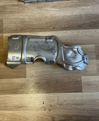 Opel Zafira C Exhaust heat shield 55488552 1723581X