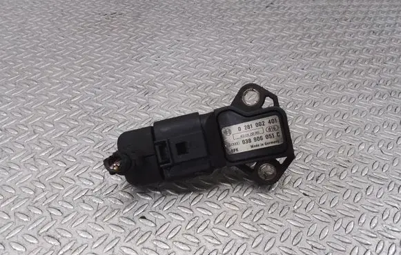 Audi A4 S4 B6 8E 8H Air pressure sensor 0281002401 038906051C