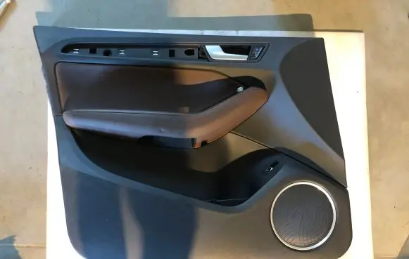 Audi Q5 SQ5 Front door card panel trim A046178 8R0837019