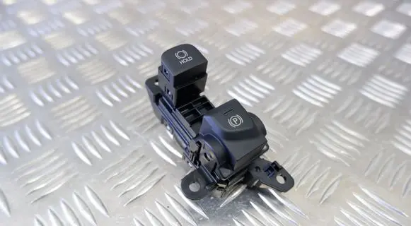 Toyota Yaris XP210 Hand parking brake switch 84390K0010