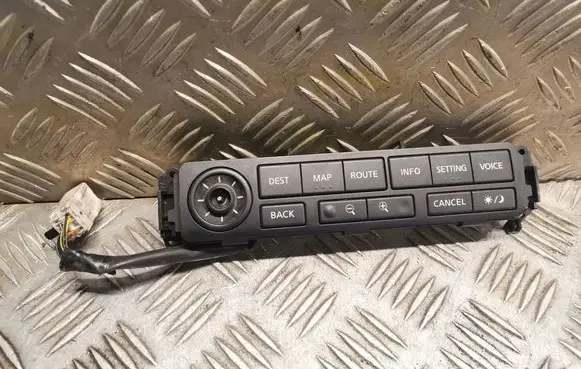 Nissan Murano Z50 Sound control switch 28395CC000