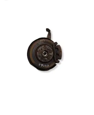 Land Rover Discovery 3 - LR3 Front wheel hub 