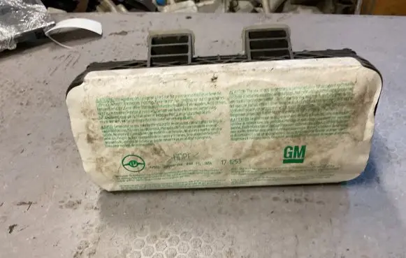 Passenger airbag