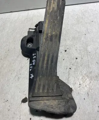 Seat Leon (1P) Accelerator throttle pedal 1K2721503M 6PV00874500