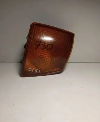 BMW 7 E38 Front indicator light 63131378821 63131374011