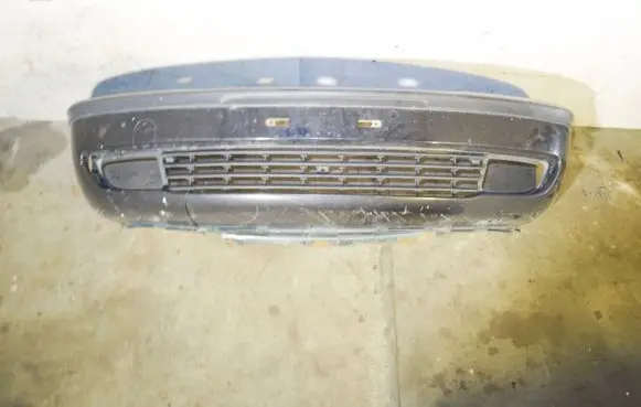 Opel Zafira A Front bumper 90580620