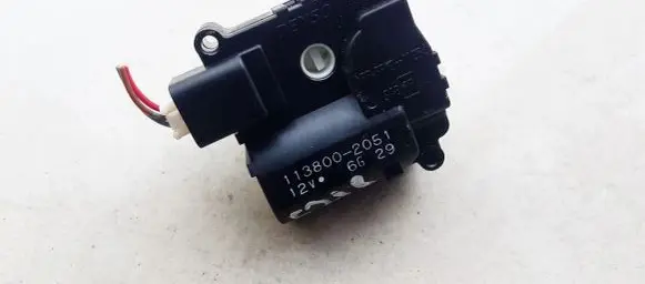 Toyota Corolla Verso AR10 Air flap motor/actuator 1138002051 113800-2051