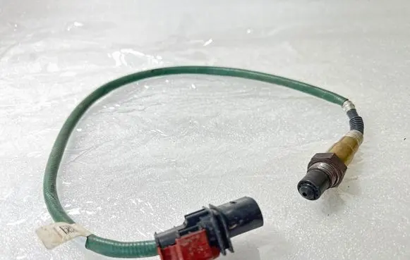 Ford Fiesta Lambda probe sensor F1FA9Y460EA 0258017604 278111