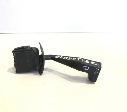 Opel Kadett E Wiper control stalk 090221177501177
