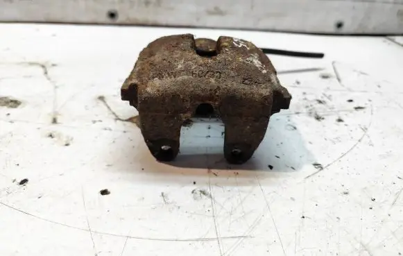 BMW X5 E53 Front brake caliper 6030