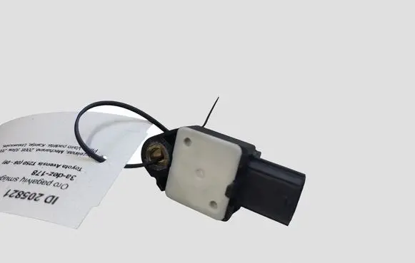 Toyota Avensis T250 Airbag deployment crash/impact sensor 8983305020