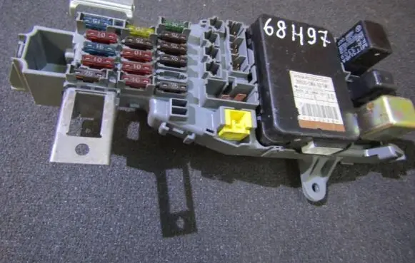 Honda Shuttle Fuse box set 38600sn4x01