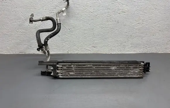 Audi A3 S3 8P Transmission/gearbox oil cooler F1F17B142 PA6630GF