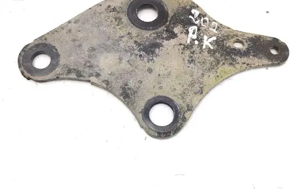 Peugeot 407 Engine mounting bracket 486777B