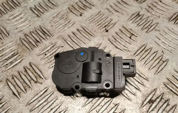 Mercedes-Benz ML W164 Intake manifold valve actuator/motor 1648202042 A1648202042