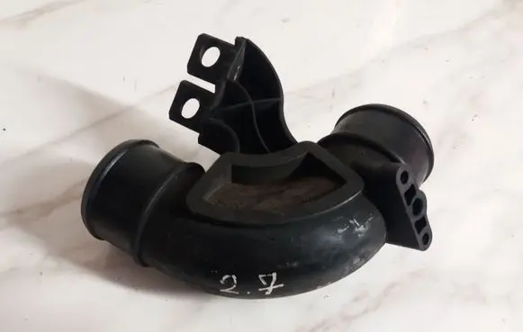 Mercedes-Benz ML W163 Intercooler hose/pipe A1635011124