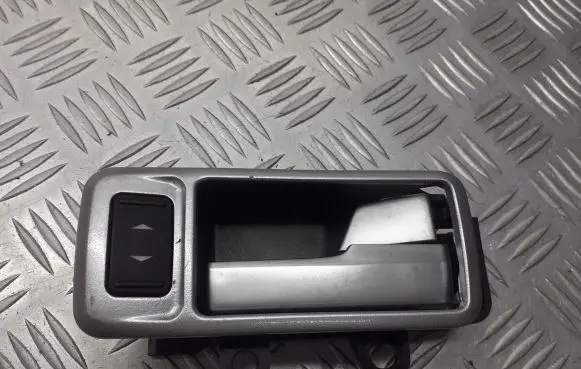 Ford Focus Front door interior handle 3M51-R22600