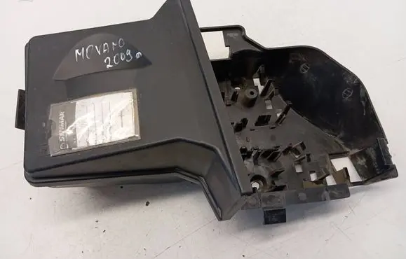 Opel Movano A Relay mounting block 8200211017 8200211021