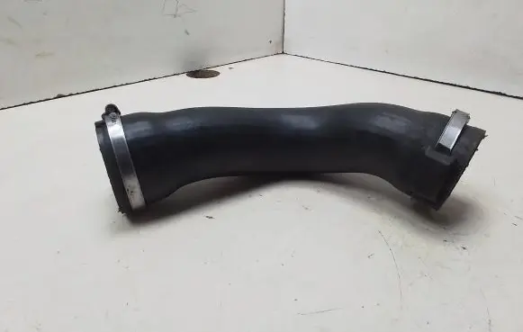Opel Vectra C Air intake hose/pipe