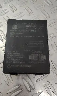 Volkswagen PASSAT B8 Keyless (KESSY) go control unit/module 3Q0959435F
