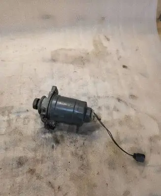 Mitsubishi Pajero Fuel filter housing 