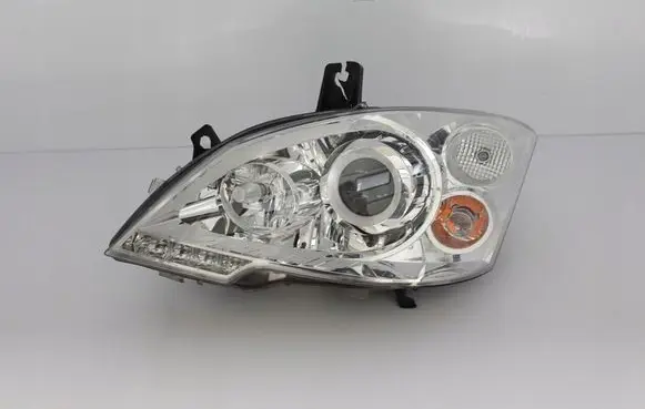 Mercedes-Benz Vito Viano W639 Headlight/headlamp A6398202861
