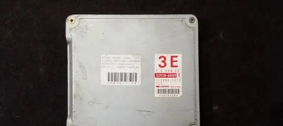 Suzuki Baleno EG Engine control unit/module 3392060g91 1120003013