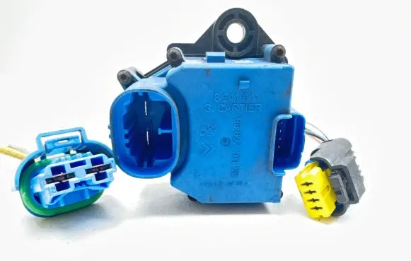 Coolant fan relay