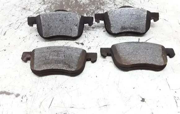 Volvo S80 Brake pads (front) 