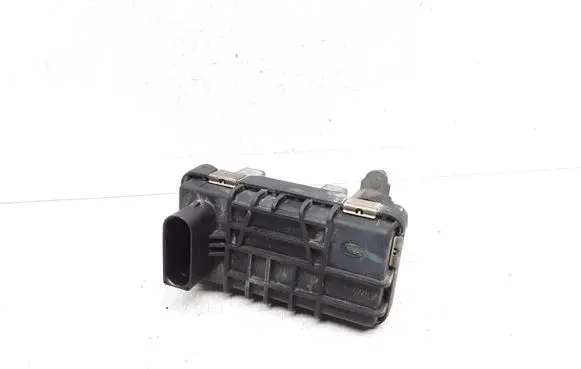 Volvo XC70 Turbine electric control actuator 6NW009228