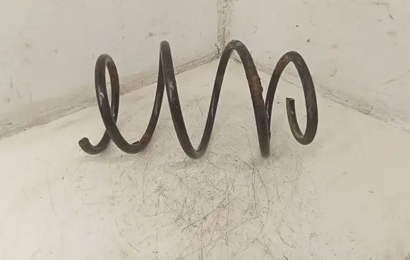 BMW 5 E39 Front coil spring