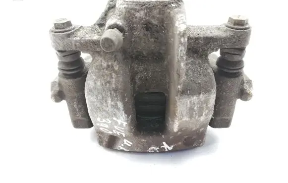 Toyota Verso-S Rear brake caliper