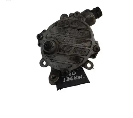 Volvo V70 Vacuum pump 30731825