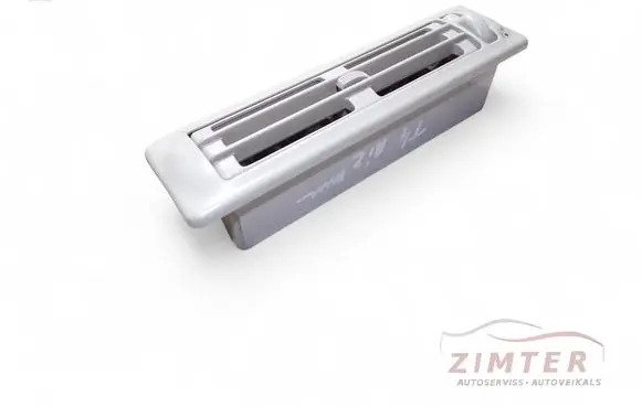 Volkswagen Transporter - Caravelle T4 Air vent grill in roof 703820963