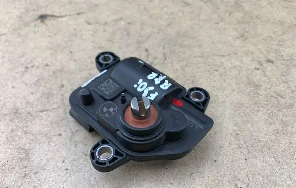 BMW 3 F30 F35 F31 Exhaust pressure sensor 7620322 762032203 18308632154