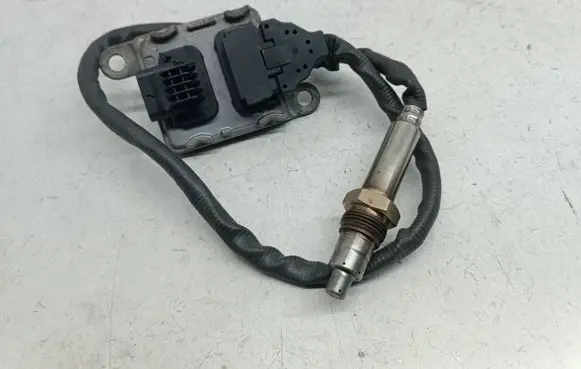 Mercedes-Benz Vito Viano W447 Lambda probe sensor A0009053109 0009053109 SNS424B