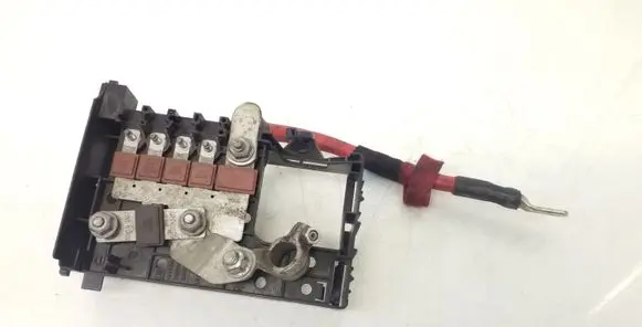Positive cable (battery)