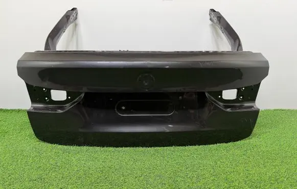 BMW 5 G30 G31 G38 Tailgate/trunk/boot lid 7390361