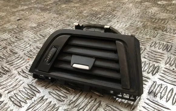 BMW 3 F30 F35 F31 Dashboard side air vent grill/cover trim 9218550