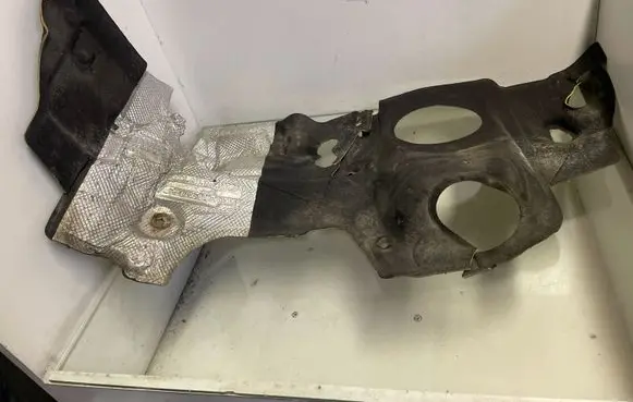 Seat Ateca Heat shield in engine bay 5Q1863353F