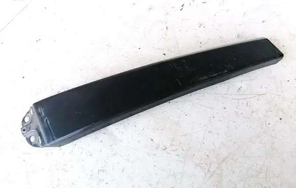 Front door glass trim molding