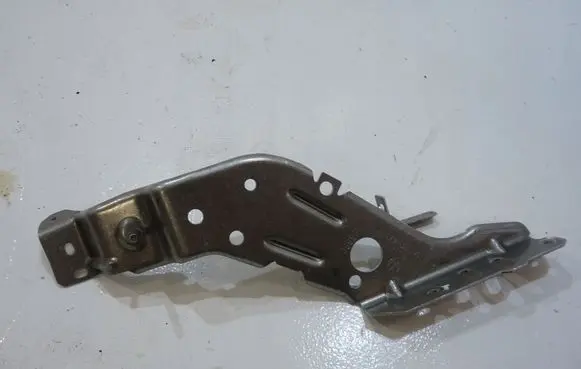 Seat Alhambra (Mk2) Radiator mount bracket 1K1819473D