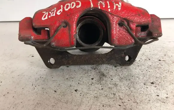 Mini One - Cooper R50 - 53 Front brake caliper