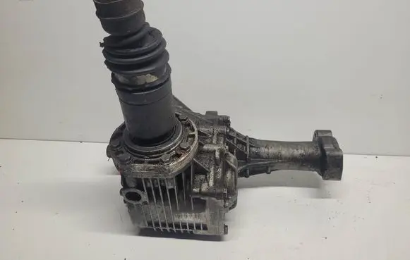 Opel Insignia A Gearbox transfer box case 55573146
